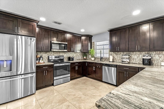 711 Cypress Ave, Orange City, FL 32763 - photo 18