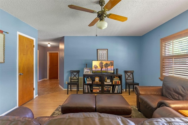 7484 Redbud Ln, Brooksville, FL 34601 - photo 6