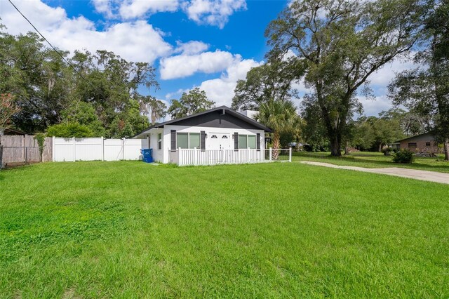 571 James St, Orange City, FL 32763 - photo 3