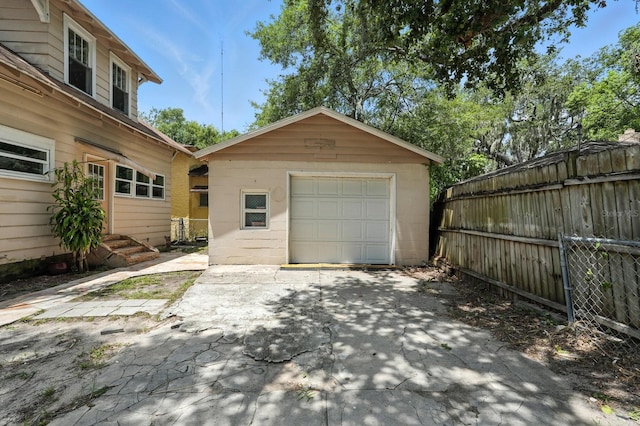 200 N St, Daytona Beach, FL 32114 - garage with driveway