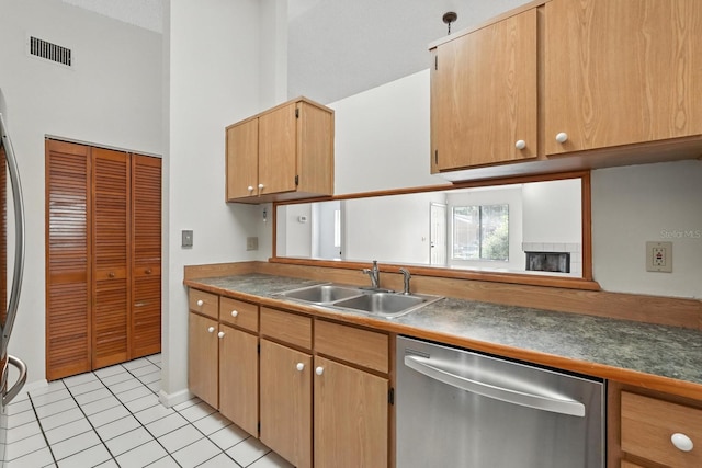 1512 Heritage Ln, Daytona Beach, FL 32117 - kitchen featuring dishwasher and light tile patterned flooring