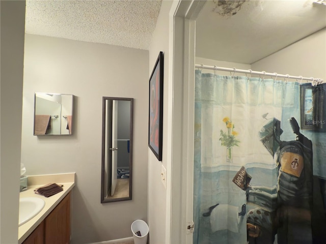 4155 S Semoran Blvd Unit 8, Orlando, FL 32822 - bathroom with vanity, a textured ceiling, and curtained shower
