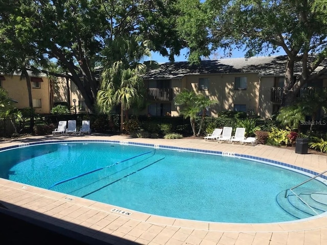 4155 S Semoran Blvd Unit 8, Orlando, FL 32822 - view of community pool