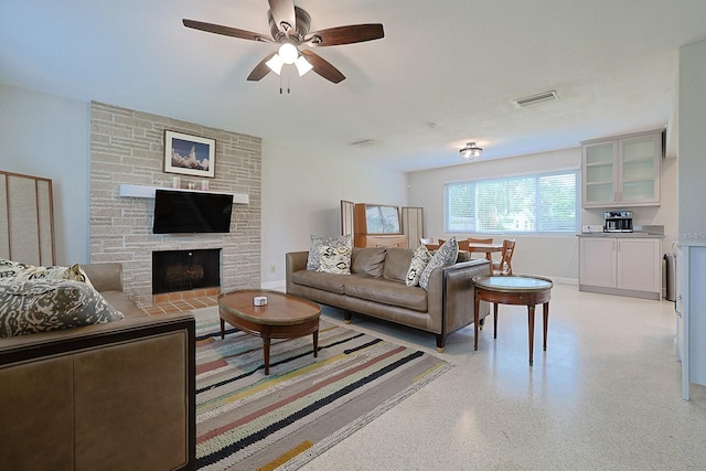 1238 Suwanee Rd, Daytona Beach, FL 32114 - photo 14
