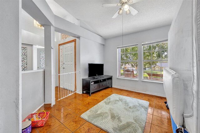 725 W 9th St, Deltona, FL 32725 - photo 7