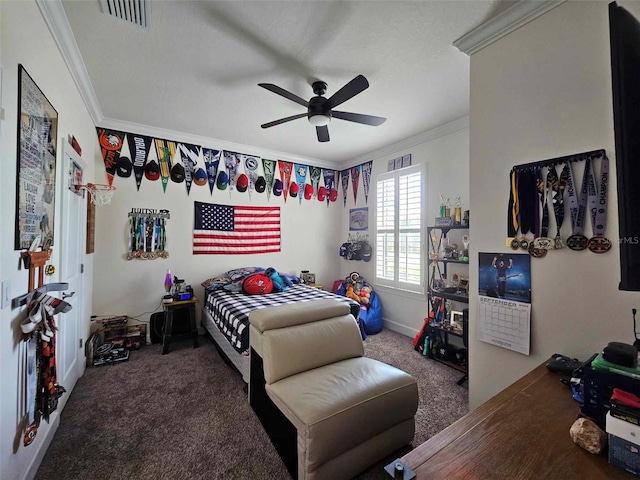 bedroom with carpet flooring, a ceiling fan, visible vents, and ornamental molding