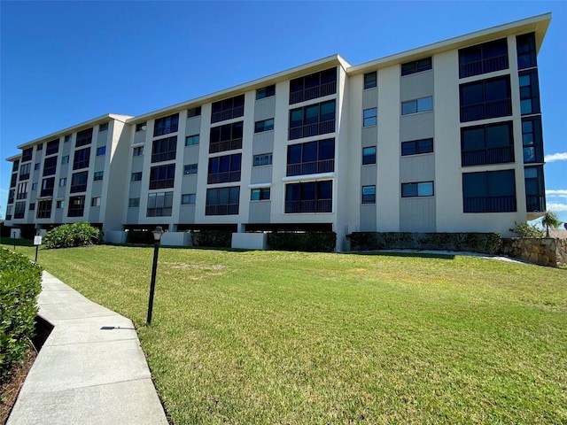 view of building exterior