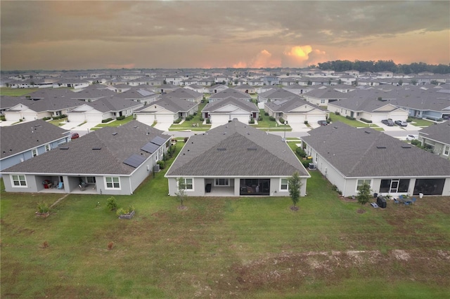 view of aerial view at dusk