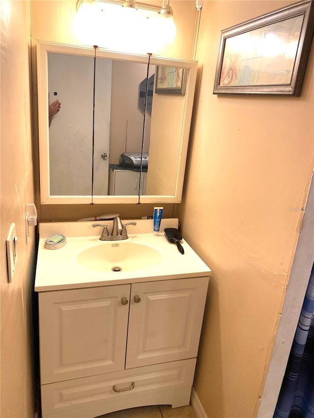 bathroom with vanity