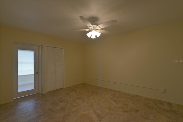 empty room with ceiling fan