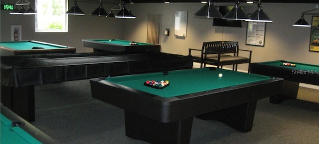 playroom featuring billiards