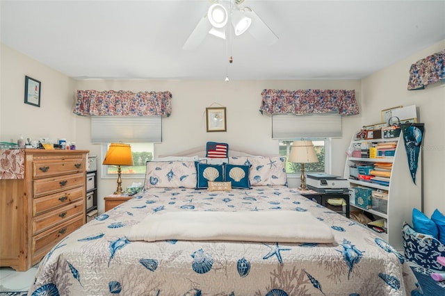 bedroom featuring ceiling fan