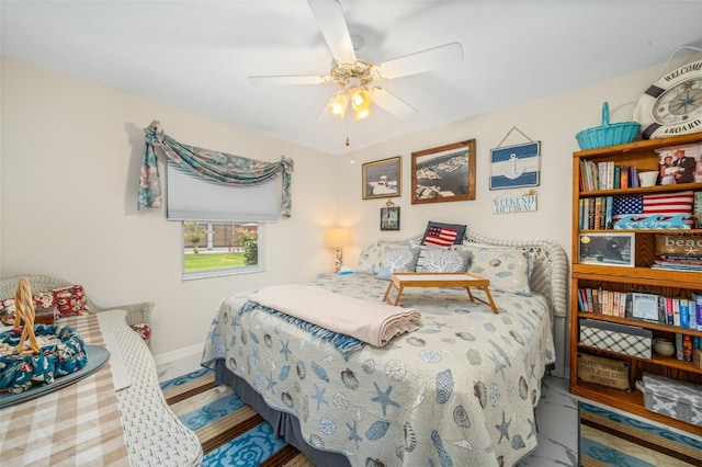 bedroom featuring ceiling fan