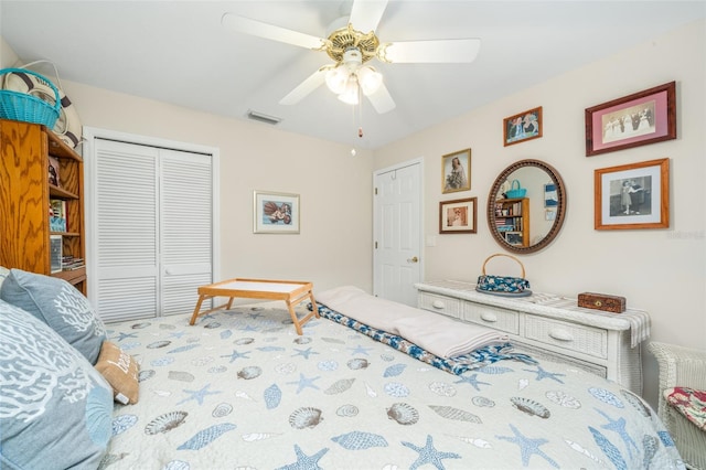 bedroom featuring a closet and ceiling fan