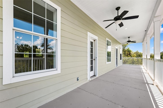 view of patio with ceiling fan