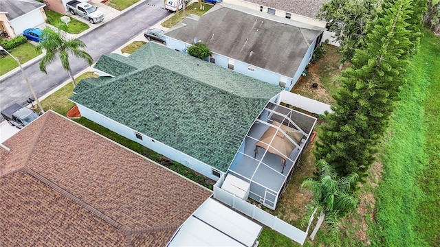 birds eye view of property featuring a residential view