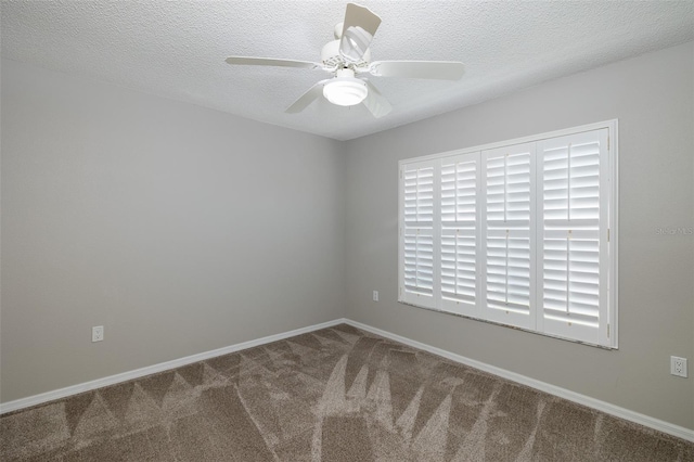 unfurnished room with ceiling fan, a textured ceiling, and carpet flooring