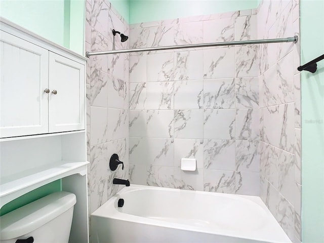 full bathroom featuring toilet and shower / bathtub combination