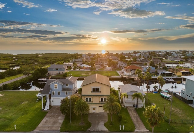 view of aerial view at dusk