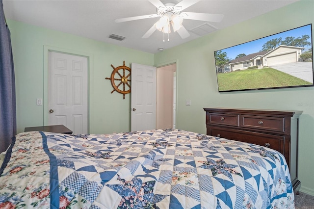 bedroom featuring ceiling fan