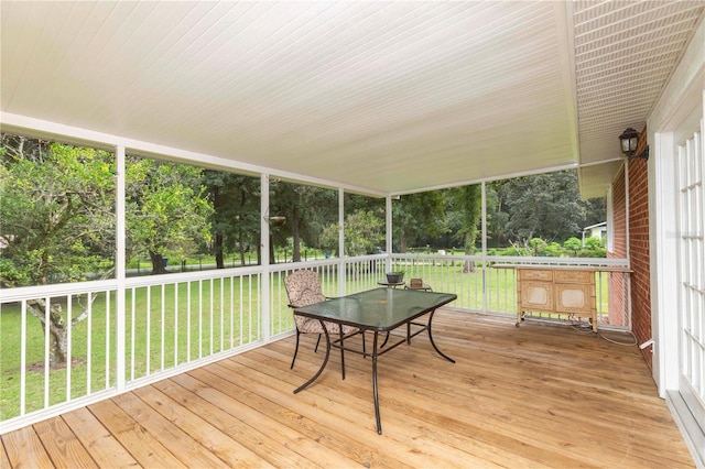 view of sunroom / solarium