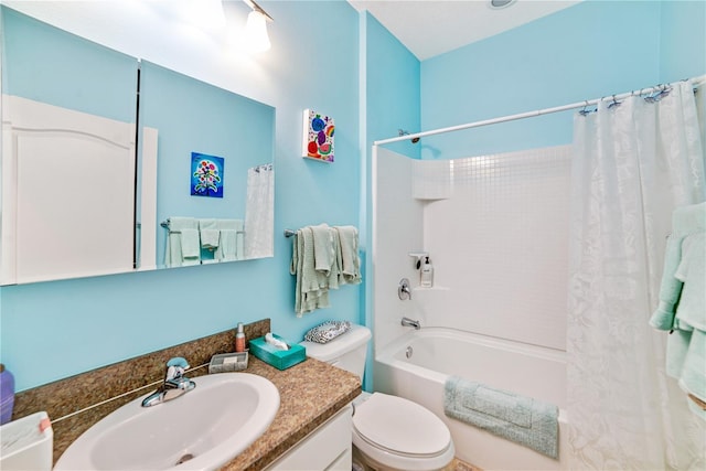 full bathroom featuring vanity, toilet, and shower / tub combo with curtain