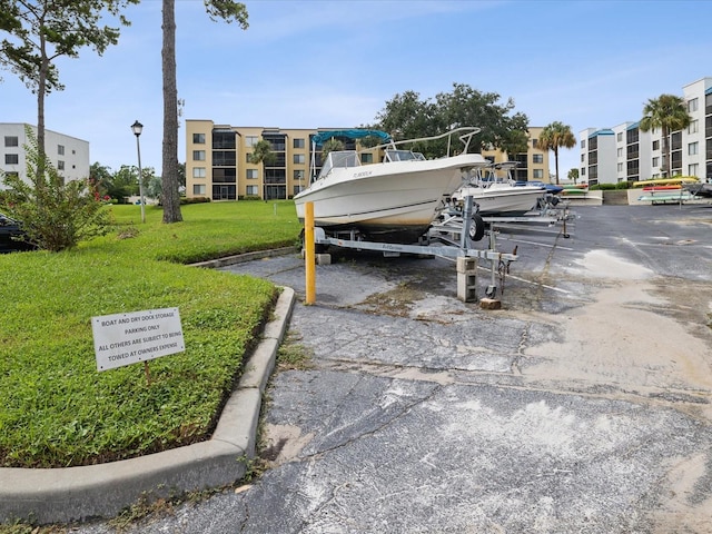 exterior space featuring a yard