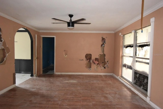 unfurnished room featuring crown molding, ceiling fan, and hardwood / wood-style flooring