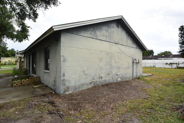 view of home's exterior