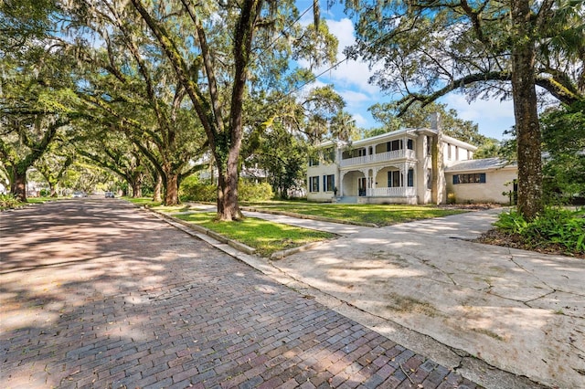 view of front of home