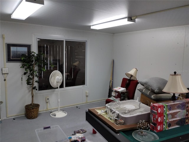 interior space featuring concrete flooring