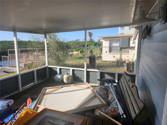 view of sunroom / solarium