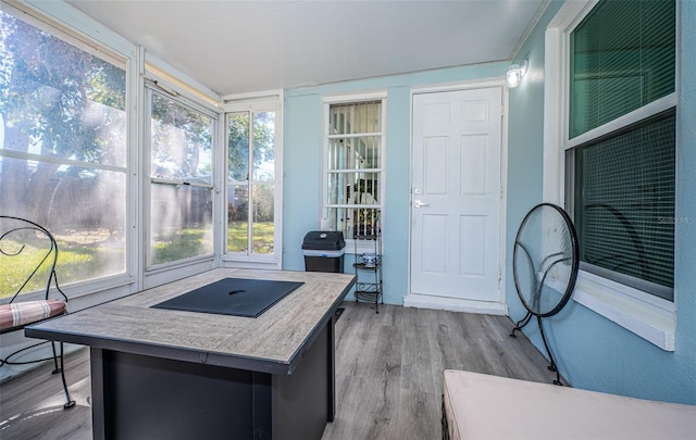 view of sunroom / solarium