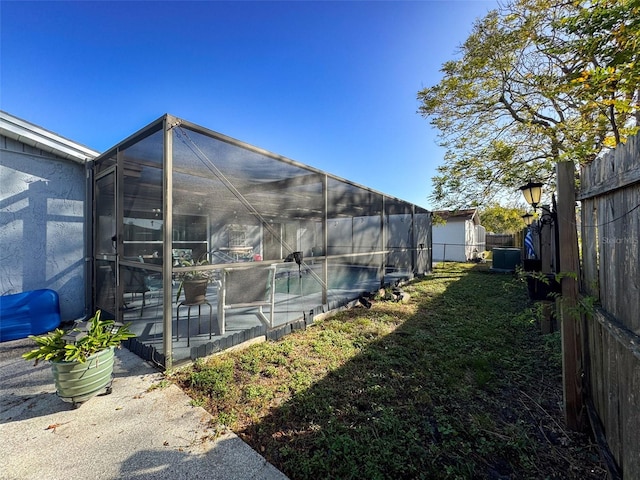 exterior space featuring a lanai