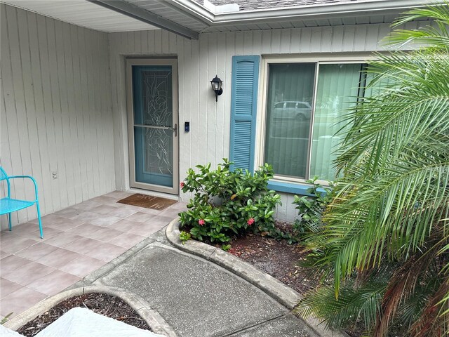 8353 Forest Oaks Blvd, Spring Hill, FL 34606 - view of entrance to property