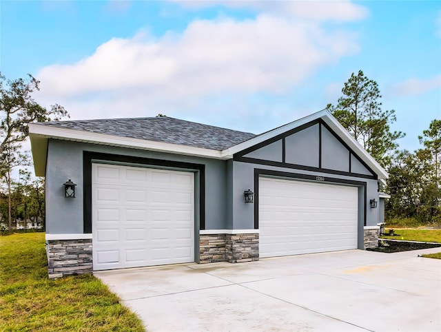 ranch-style home featuring a garage