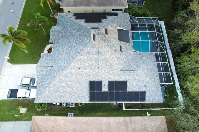 2533 Wood Pointe Dr, Holiday, FL 34691 - view from above of property featuring a pool