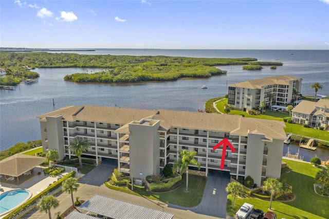 8141 Aquila St Unit 347, Port Richey, FL 34668 - bird's eye view of a large body of water and apartment complex / building