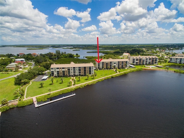 bird's eye view featuring a water view