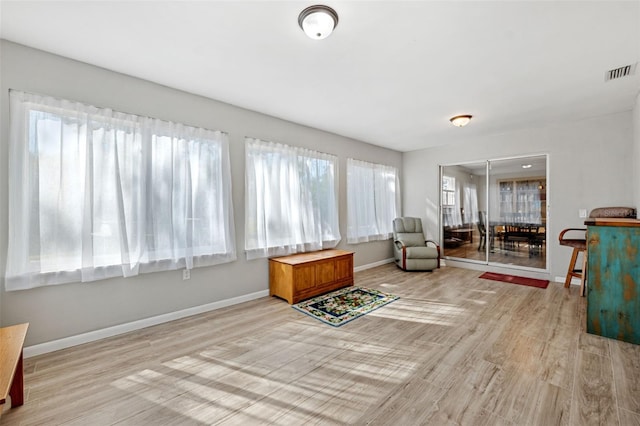 living area with light wood-type flooring