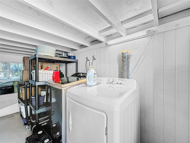 washroom featuring independent washer and dryer