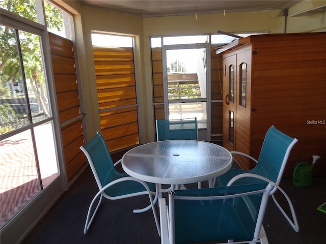 sunroom with a healthy amount of sunlight