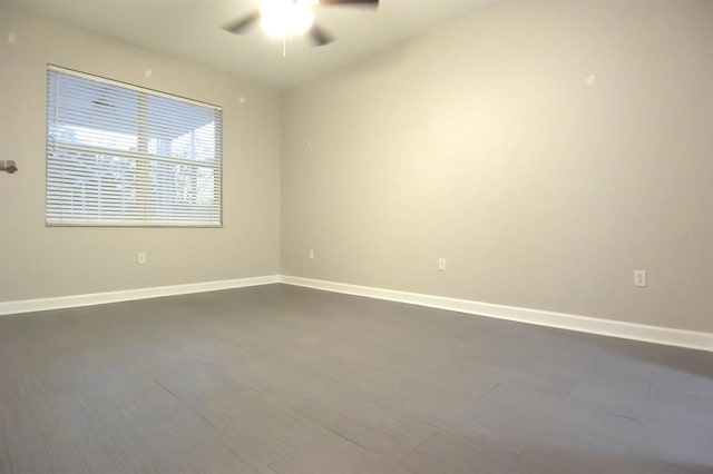 unfurnished room featuring ceiling fan