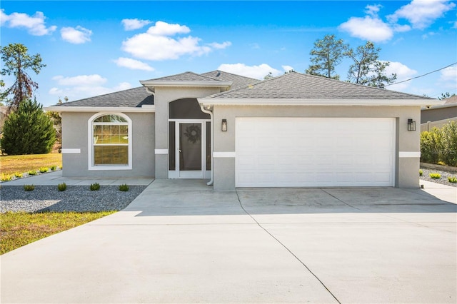 view of front facade with a garage