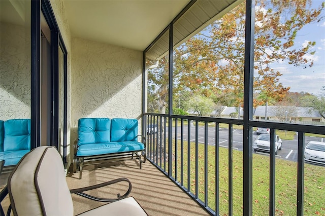 view of sunroom / solarium