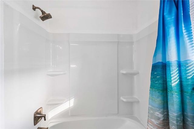 1244 31st Ave E, Bradenton, FL 34208 - bathroom with shower / bathtub combination with curtain