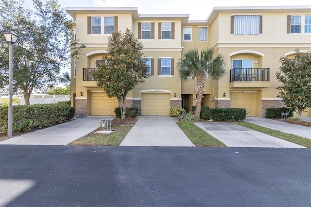 view of townhome / multi-family property