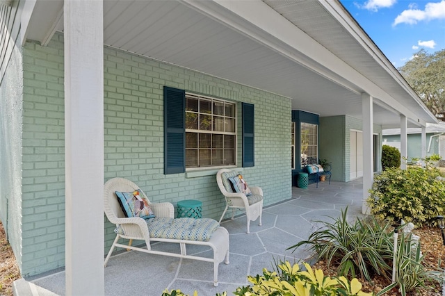 view of patio / terrace with covered porch