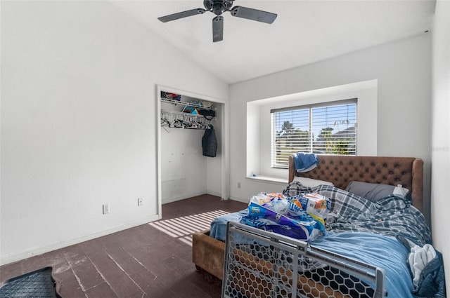 14101 Andrew Scott Rd, Spring Hill, FL 34609 - bedroom with wood finished floors, lofted ceiling, a ceiling fan, and a closet