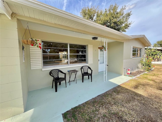 view of patio featuring covered porch